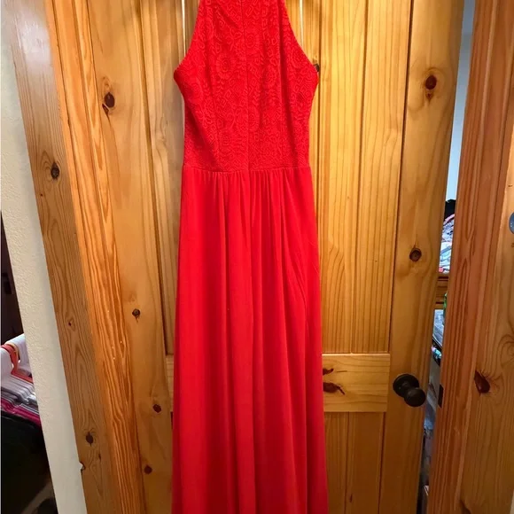 Dressystar Red Lace Formal Maxi Dress - Picture 4 of 6